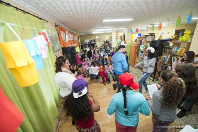 La Botica del Libro de José Mª Lapuerta también homenajeó a los niños