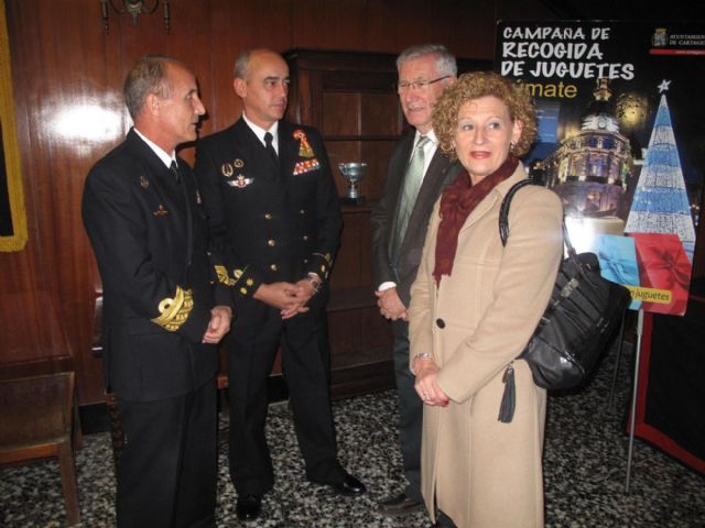 La Armada abre sus puntos de recogida para la campaña Ningún Niño sin Juguetes