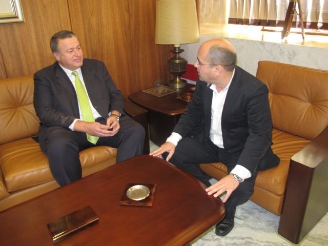 La Consejería de Fomento impulsará la regeneración urbana del casco histórico de Cartagena