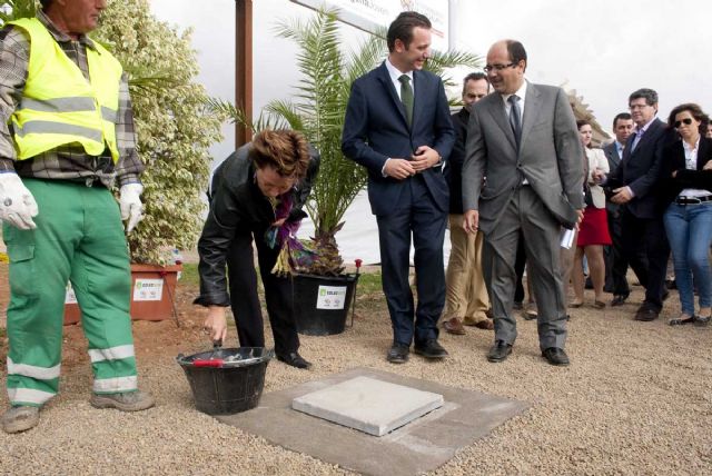 'El proyecto estrella de vivienda de Barreiro puede engordar la deuda del ayuntamiento en 400.000 euros'