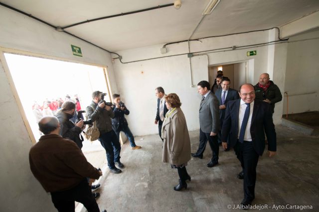 El Puerto cede instalaciones para cursos de actividades marítimas y pesqueras