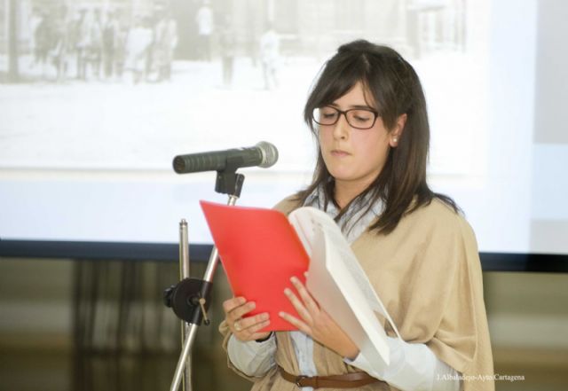 Los jóvenes también celebraron el 125 aniversario de la nominación del Barrio Peral