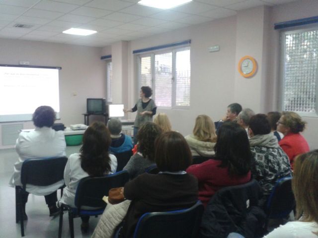 Profesionales sanitarios se ponen al día sobre discriminación y diversidad social