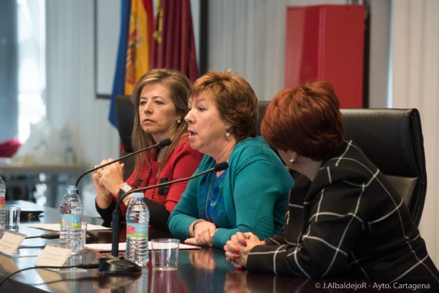 Concienciación y trabajo conjunto para acabar con la violencia de género