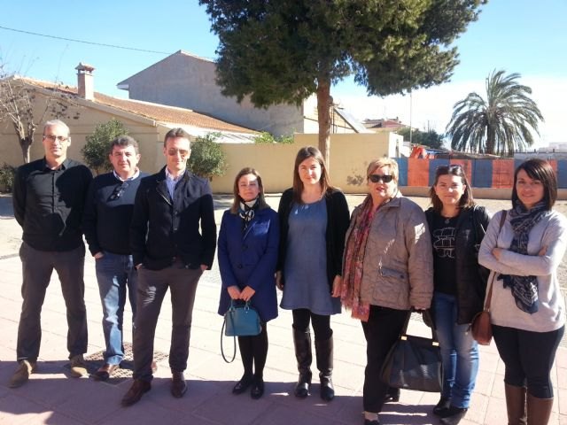 Educación concede más de 2.000 becas de comedor y material escolar a familias de alumnos de Cartagena