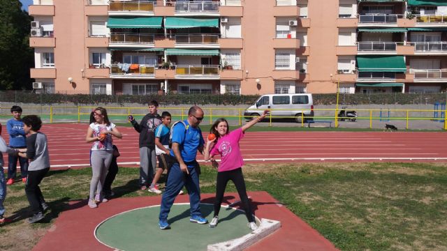 El colegio Gabriela Mistral disfrutó del atletismo a través del Programa ADE