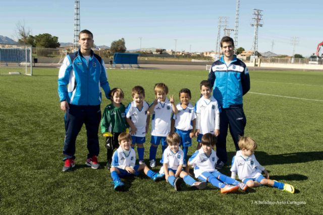 El C.D. Juvenia y C.D. Minera líderes de la categoría pre-benjamín B
