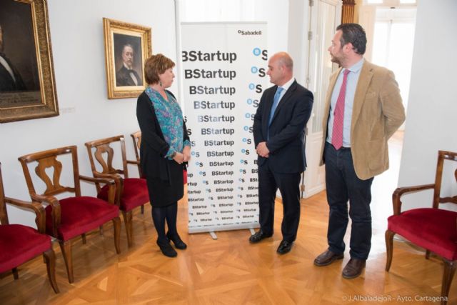 Ayuntamiento y Sabadell CAM colaboran en la financiación de emprendedores