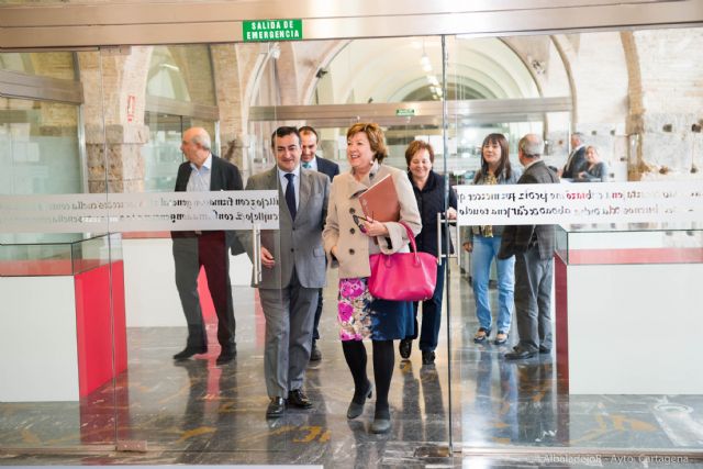 Cadena SER cede más de 24 mil discos al Ayuntamiento de Cartagena