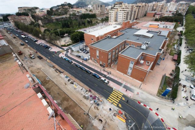 Se abre al tráfico en los dos sentidos la Avenida Capitanes Ripoll