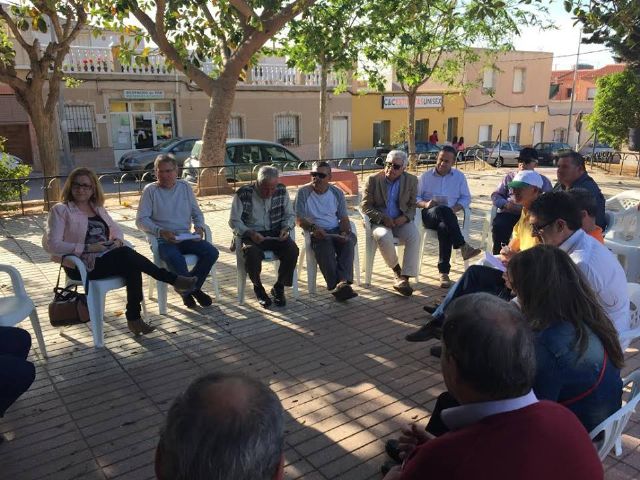 Ganar Cartagena conoce de primera mano 'el olvido en el que el PP tiene al barrio de Vista Alegre'