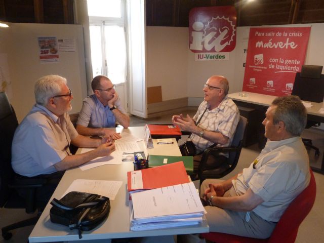 Ganar Cartagena apoya las reivindicaciones de los afectados por amianto