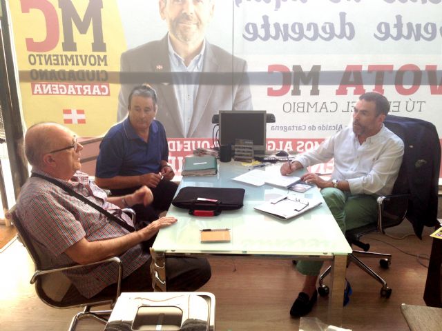 López se compromete a que las víctimas del amianto de Cartagena puedan acceder a un seguimiento sanitario específico