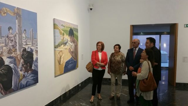 Garre inaugura en Cartagena la exposición ´T HEATRVM´, de Salvador Torres