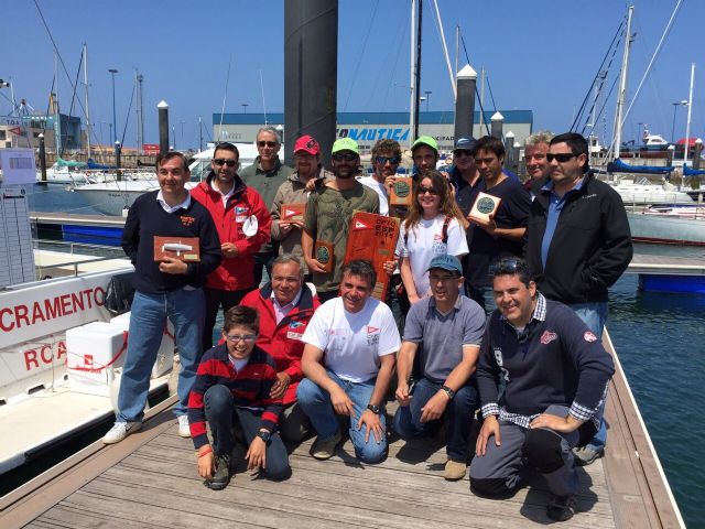 El Club Náutico Los Nietos triunfó con sus barcos teledirigidos en aguas asturianas