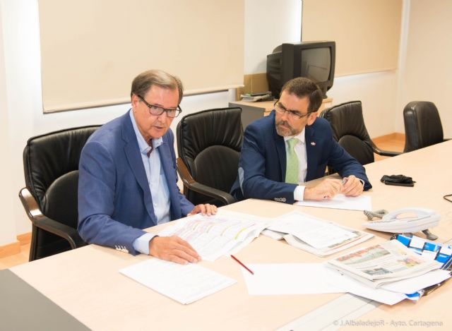 El Mar Menor centra la atención de la reunión con la Demarcación de Costas