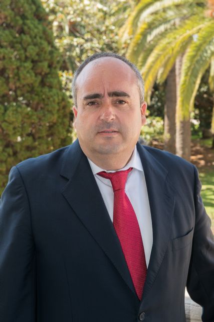 La concejalía de Descentralización y Festejos recibe a más de 80 asociaciones vecinales