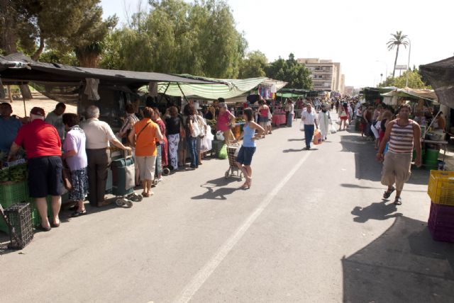 Al cobro la tasa de venta ambulante en mercadillos