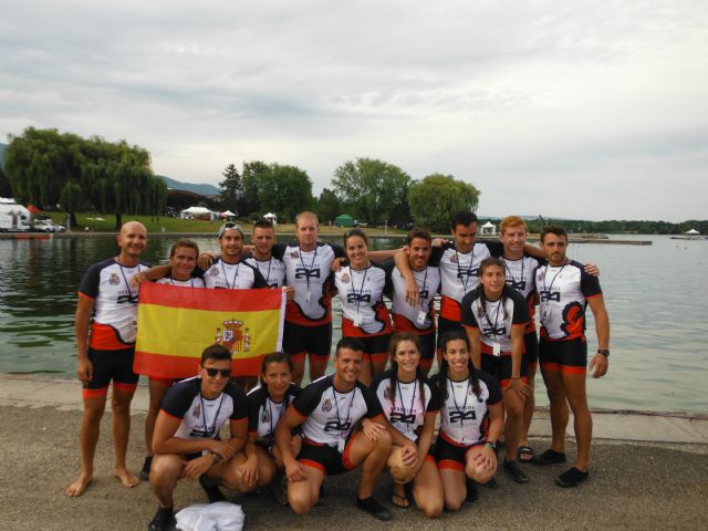 Estudiantes de la UPCT, subcampeones de Europa de la modalidad náutica DragonBoat