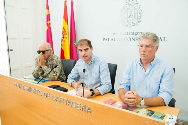 Más de trescientos regatistas participarán en el Campeonato Nacional de Kayak de Mar