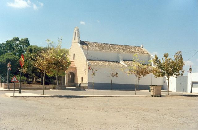 La Aparecida dedica dos plazas a dos de sus vecinos más queridos