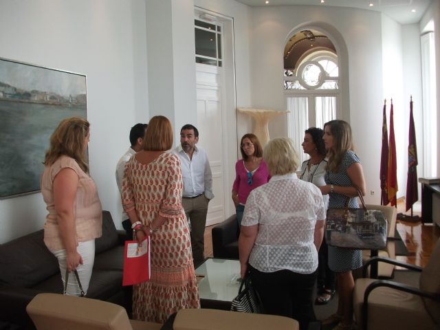 El gobierno municipal recibe a la Asociación de Empresarias y Profesionales de Cartagena y su Comarca