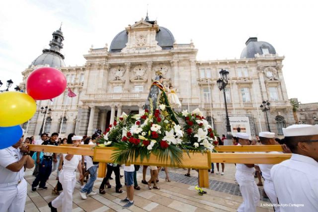 La Virgen del Quinche unió a centenares de ecuatorianos en Cartagena