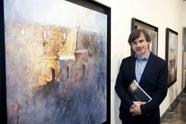 El pintor Pedro Diego Perez Casanova, medalla de oro de 'Cartagena por la Caridad'