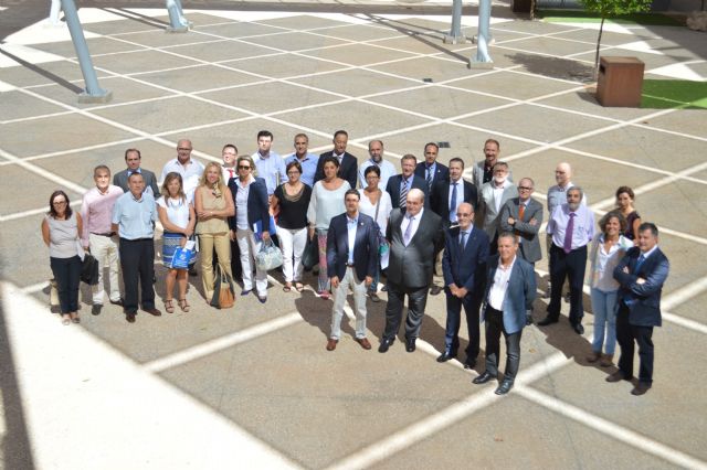 Las politécnicas acuerdan en Cartagena compartir patentes, másteres, equipos de competición y ferias tecnológicas