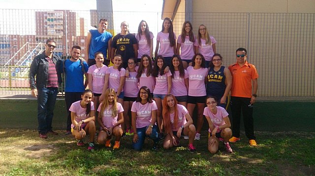 Las Cadetes del UCAM Atletismo Cartagena dan la talla en el Nacional de Clubes