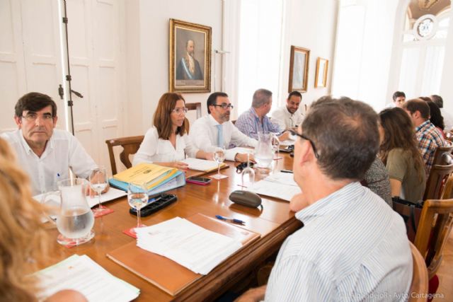El Ayuntamiento creará una bolsa de arquitectos técnicos para paliar la falta de profesionales en los departamentos