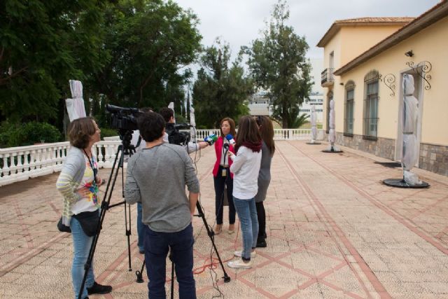 López y Castejón visitan las instalaciones de Sabic