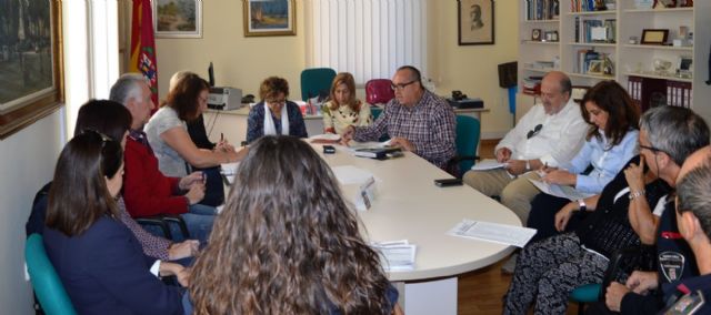 La Mesa de Trabajo del Manifiesto Fénix en Los Mateos da a conocer las medidas ejecutadas en materia de limpieza y seguridad vial