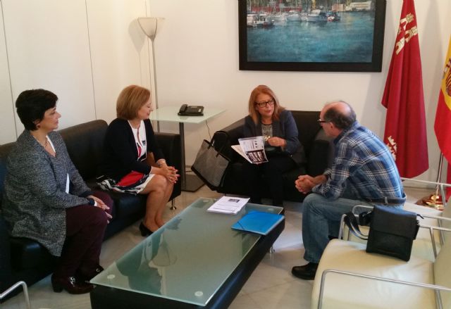 Educación promueve la puesta en marcha de un grupo de trabajo con Patrimonio y el Ayuntamiento de Cartagena sobre la Casa del Niño