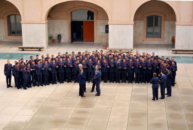 Los cadete de la AGA visitan la Politécnica