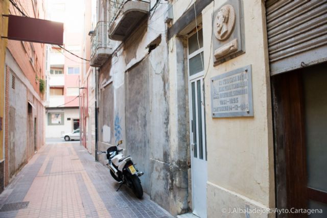 El Ayuntamiento adquirirá la casa natal de Isaac Peral en el Callejón de Zorilla