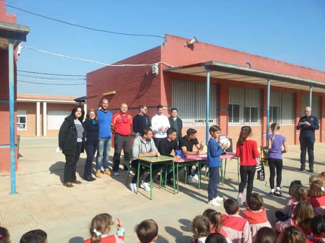 La Concejalía de Deportes regala entradas para el partido del domingo contra La Hoya Lorca