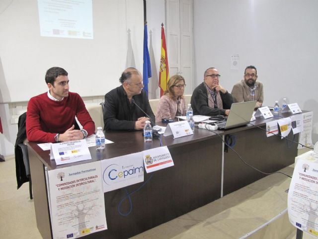 Jornadas sobre Comunidades Interculturales y Mediación Intercultural en Las Graduadas