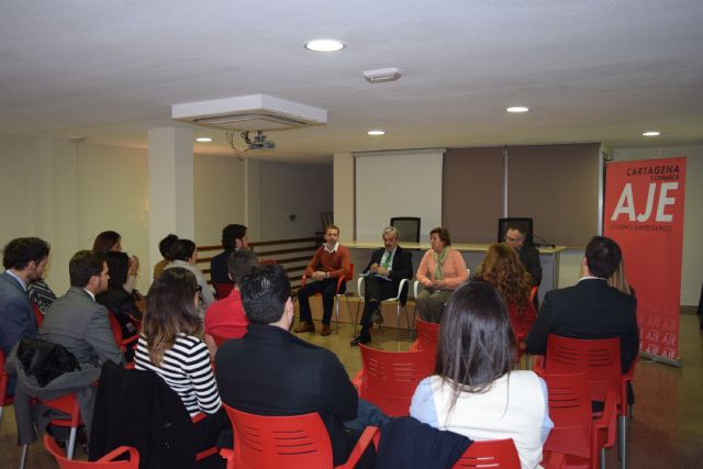 El PP es el  el único partido capaz de garantizar la llegada del AVE a Cartagena y a la región