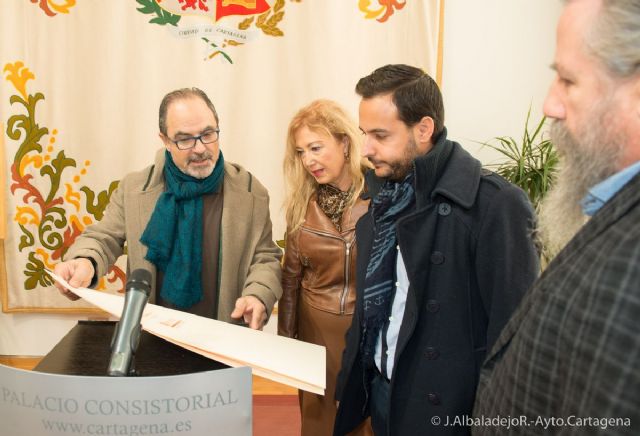 Una obra de arte como regalo para los nuevos socios de La Huertecica