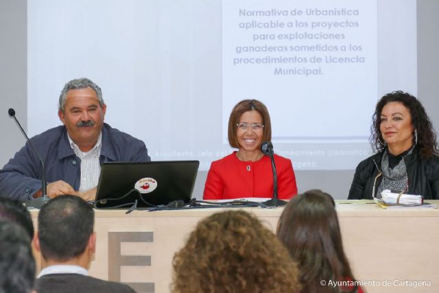 El Ayuntamiento apoya la incorporación de jóvenes a la actividad ganadera