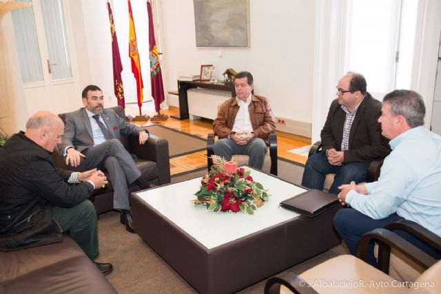 Representantes del polígono indrustrial de La Palma exponen sus preocupaciones al primer edil