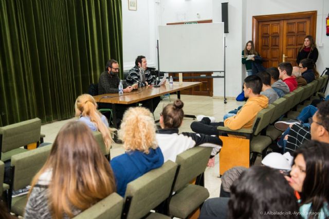 El premio Mandarache trae a José Daniel Espejo como escritor invitado de la Región