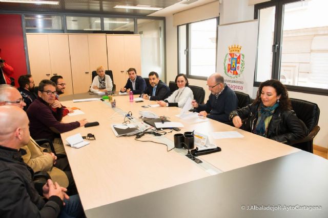 El Ayuntamiento acuerda nuevas medidas de colaboracion con el Museo del Vidrio para su revalorizacion