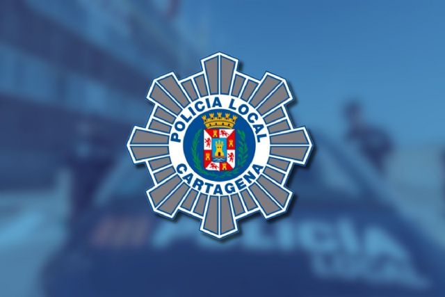 Policía Local evita la usurpación de un bajo comercial en Cartagena