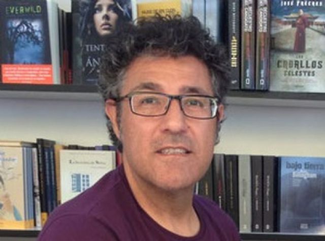 Los Encuentros con Autor finalizan en las bibliotecas con el escritor Daniel Nesquens