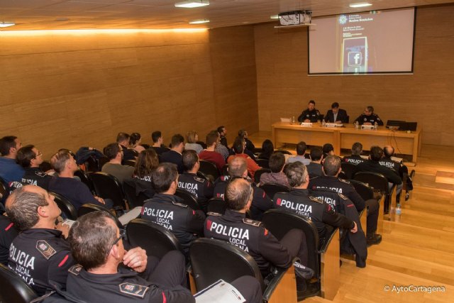 La Policía Local de Cartagena celebra la II Jornada de Redes Sociales