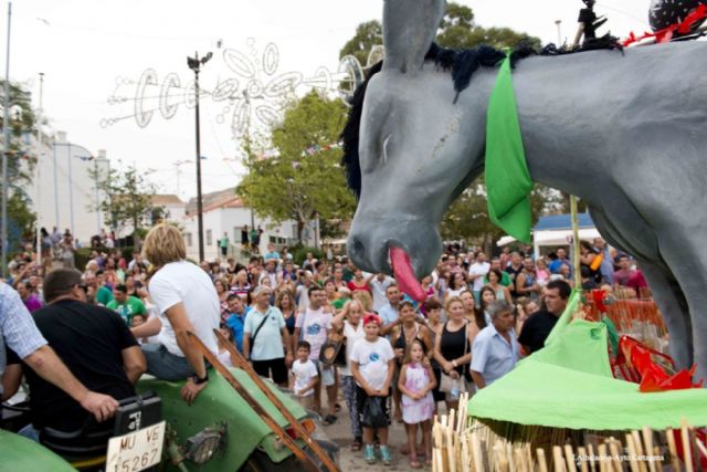 MC pide la declaración de Interés Turístico Regional para la `Fiesta del Burro´ de Perín