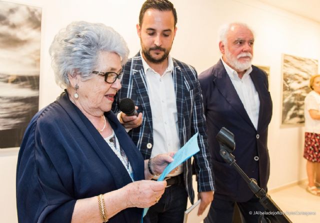 La Sala de la Muralla Bizantina acoge la exposición ´Cuando la luz se apague´
