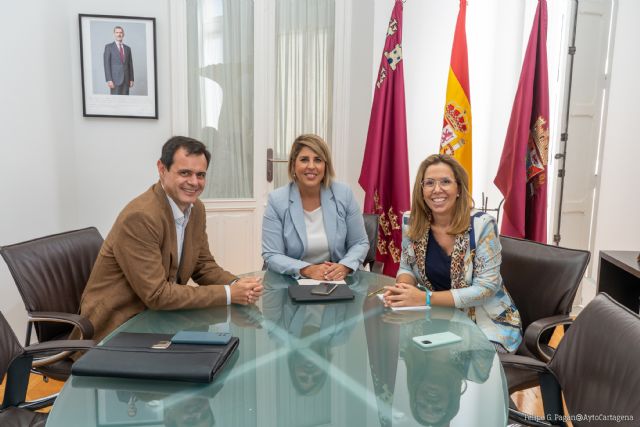 El Ayuntamiento trabaja con Repsol en el proyecto de hidrógeno que generará 1.100 empleos en su construcción